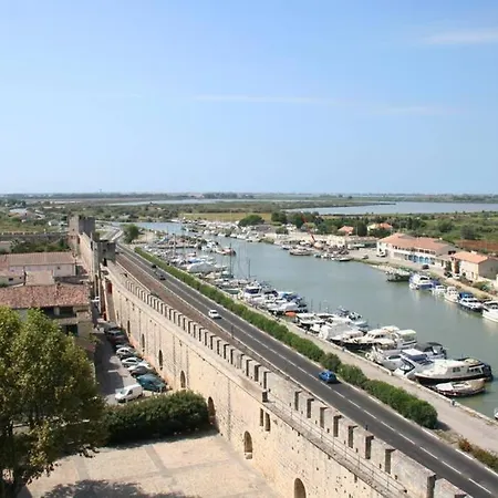 Apartment Un Charmant Logement